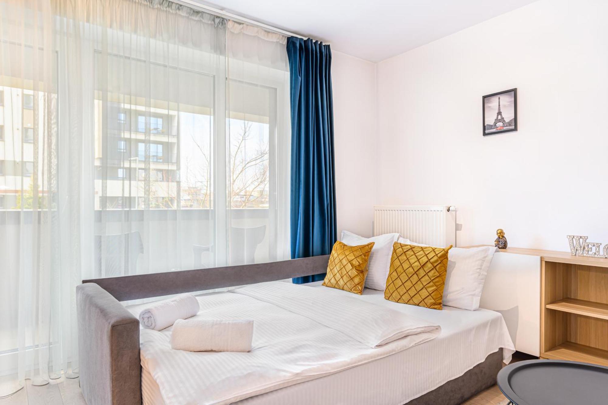 Jad - Luxury 3 Rooms & 2 Rooms Apartments In Kasper, Near Coresi Mall Braşov Exteriör bild