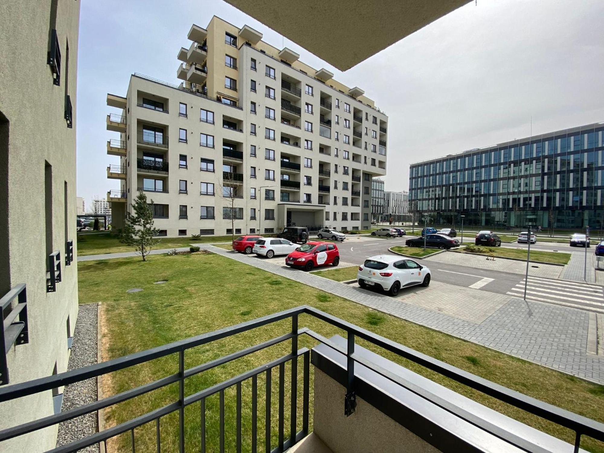 Jad - Luxury 3 Rooms & 2 Rooms Apartments In Kasper, Near Coresi Mall Braşov Exteriör bild