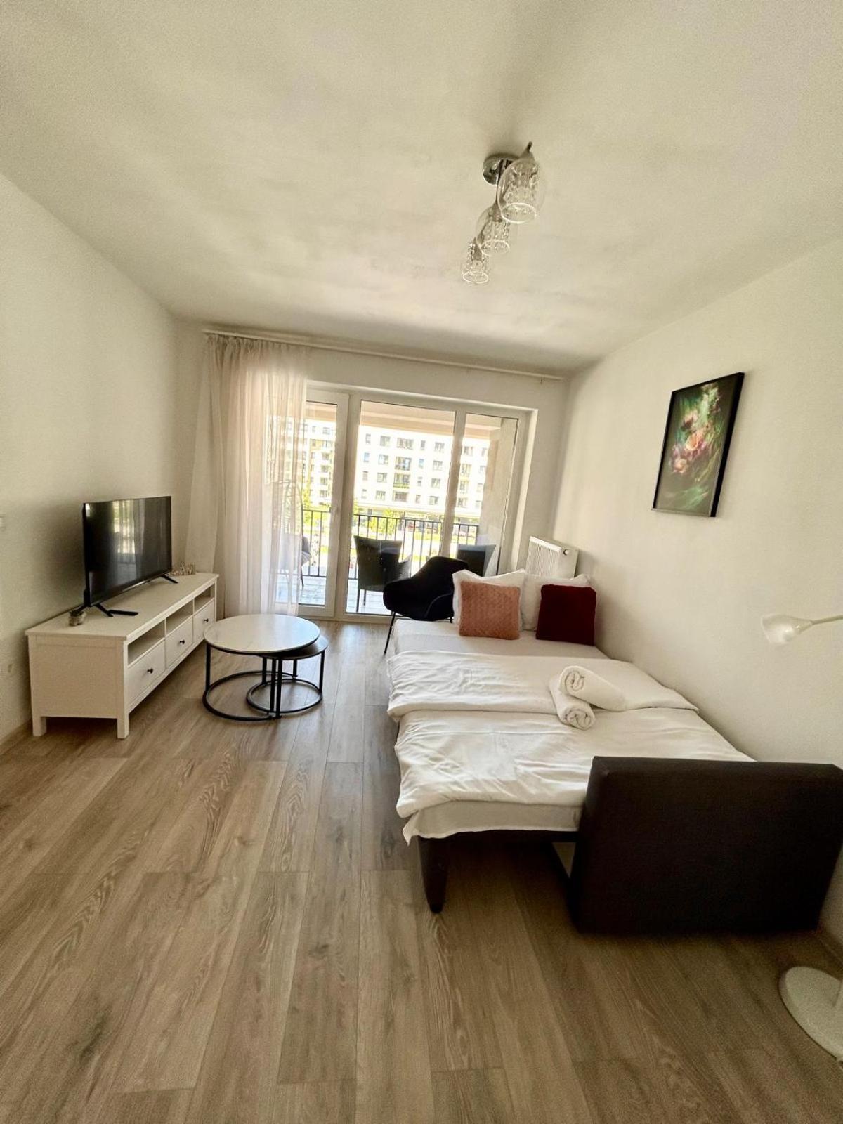Jad - Luxury 3 Rooms & 2 Rooms Apartments In Kasper, Near Coresi Mall Braşov Exteriör bild