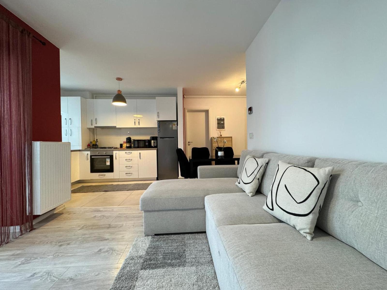 Jad - Luxury 3 Rooms & 2 Rooms Apartments In Kasper, Near Coresi Mall Braşov Exteriör bild